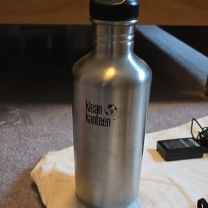 Klean Kanteen Silver Water Bottle
